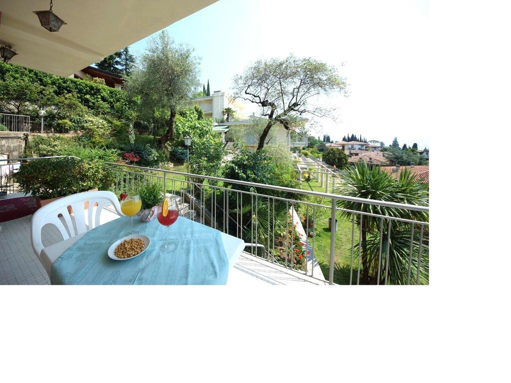 Ai Colli B&B Saló Habitación foto